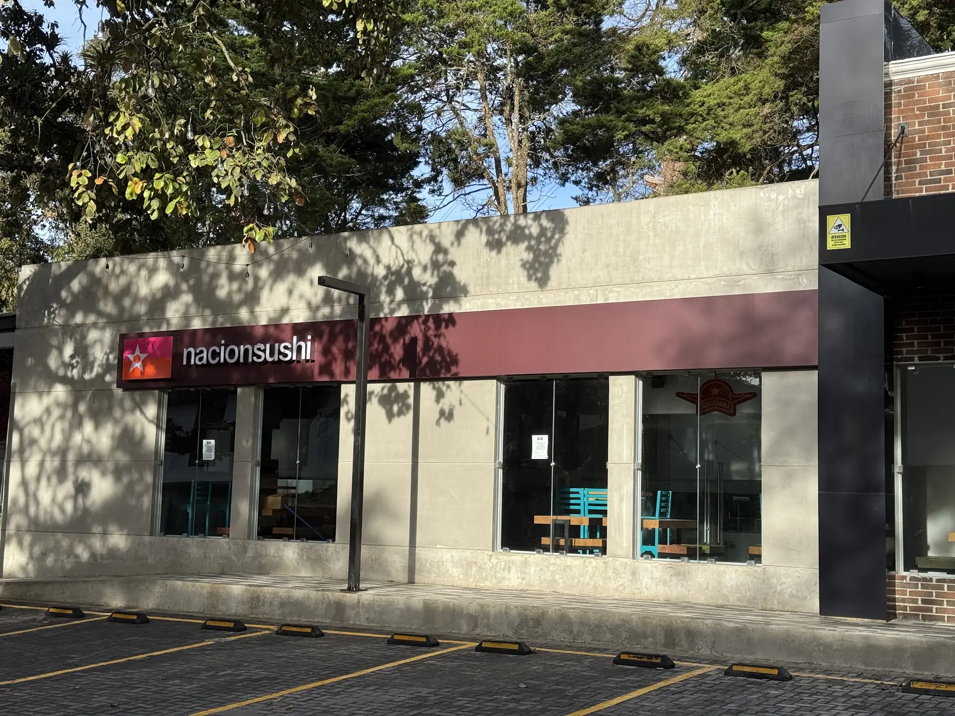 Nación Sushi Paseo La Casona